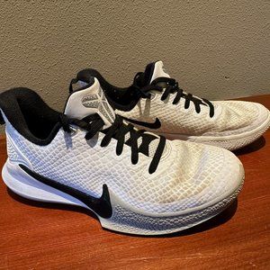 Nike Mamba Focus TB (Kobe) 5Y (women's ~6.5)